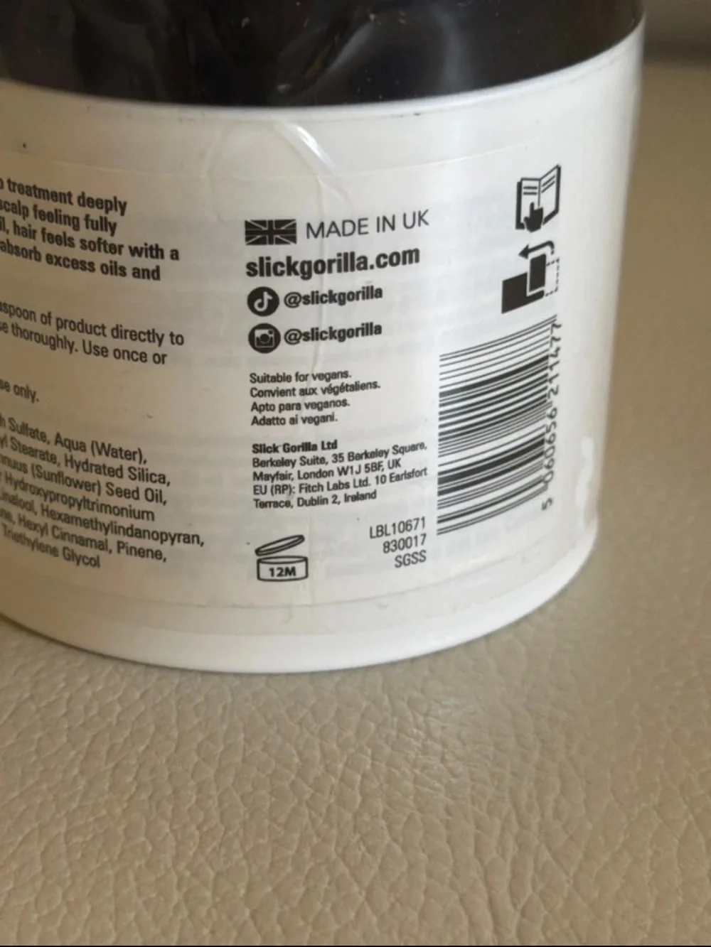 NIB Slick Gorilla Hair & Scalp Scrub - Sea Salt Treatment (White) 7.7 oz